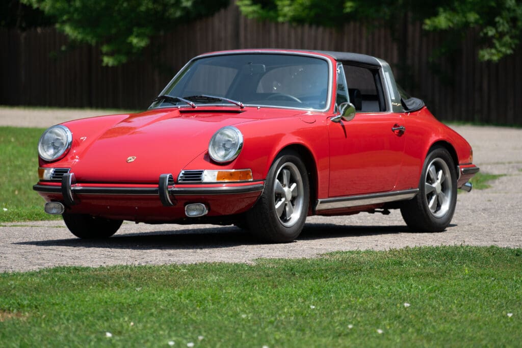 1969 PORSCHE 911S TARGA