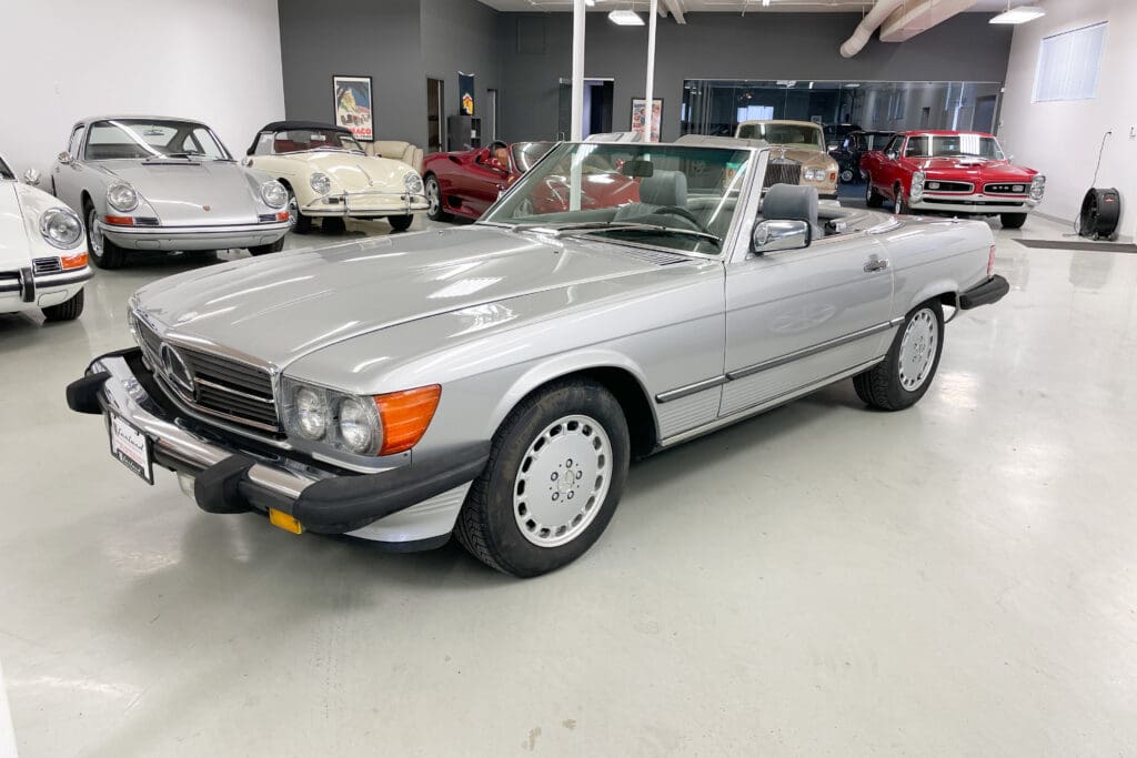 1987 MERCEDES-BENZ 560SL
