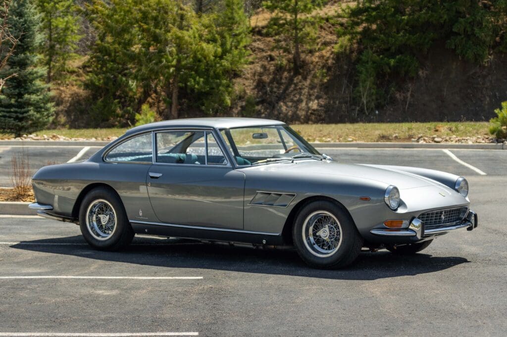 1966 FERRARI 330 GT 2+2