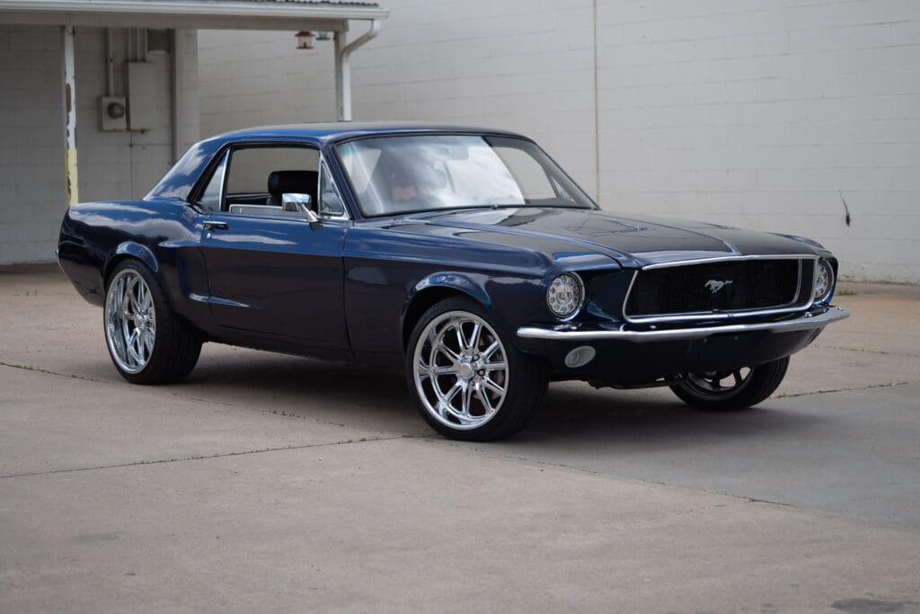 1967 FORD MUSTANG RESTOMOD