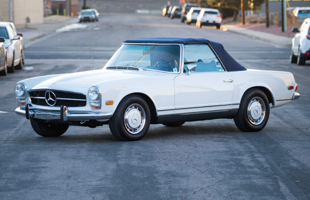 1969 MERCEDES-BENZ 280SL