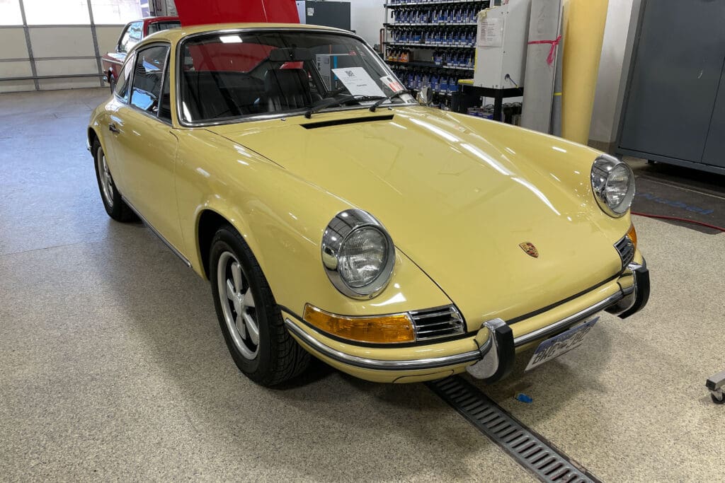 1969 PORSCHE 911T