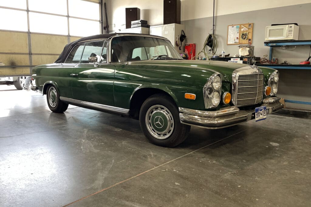 1971 MERCEDES-BENZ 280SE