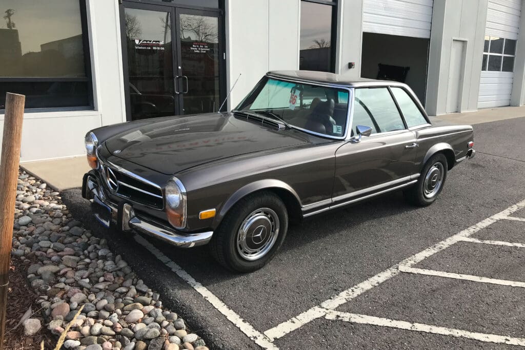 1970 MERCEDES-BENZ 280SL