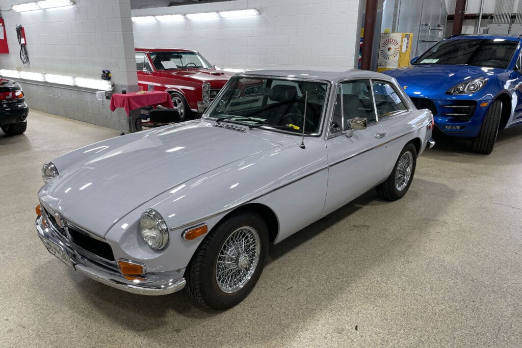 1974 MG MGB GT