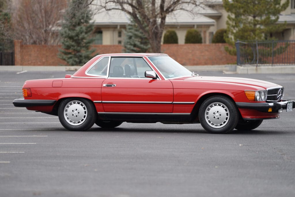 1986 MERCEDES-BENZ 560SL