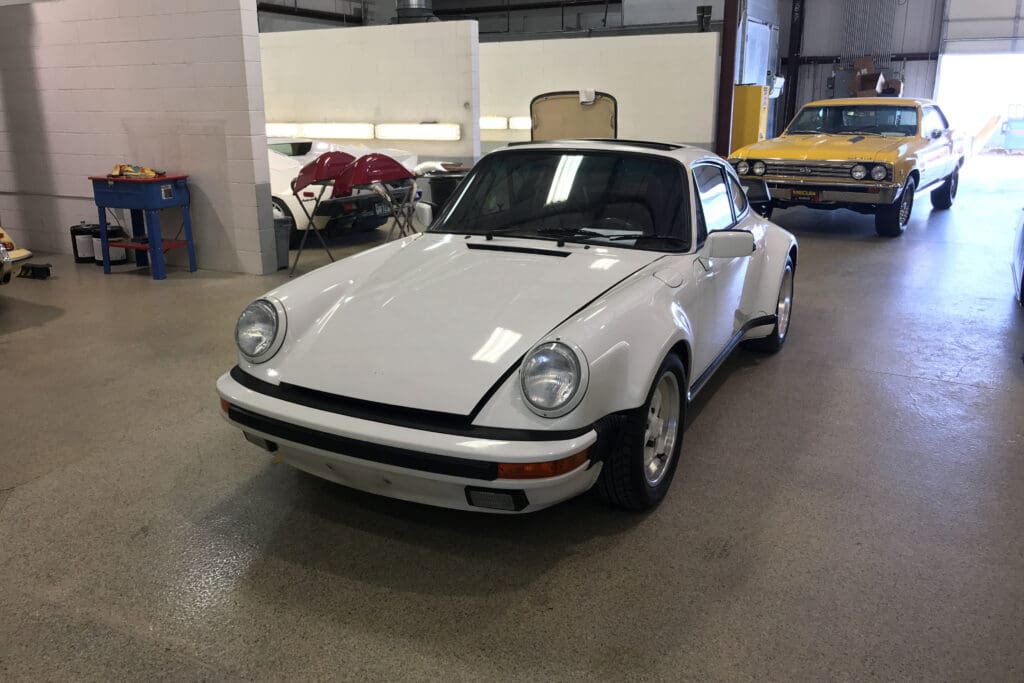 1987 PORSCHE 911 CARRERA