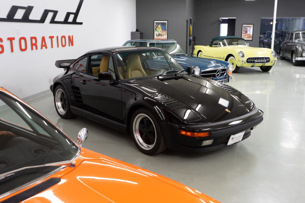 【MAXICHAMPS】Porsche 911 Turbo Black Minichamps Maxichamps Porsche 911 993 Turbo Black 1995 1/43