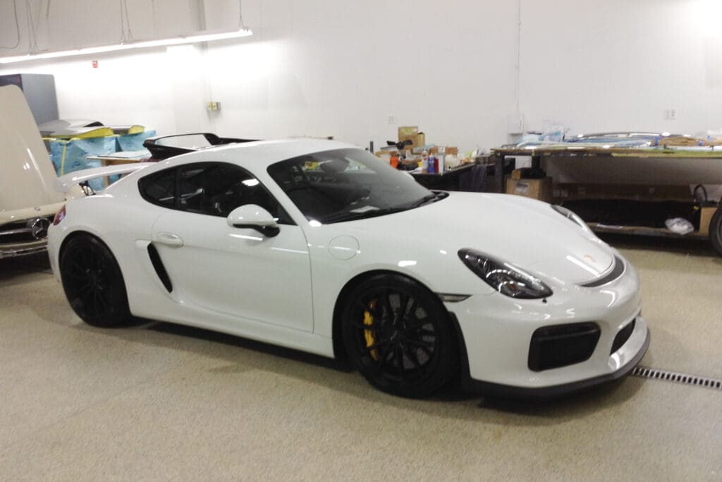 2016 PORSCHE CAYMAN GT4