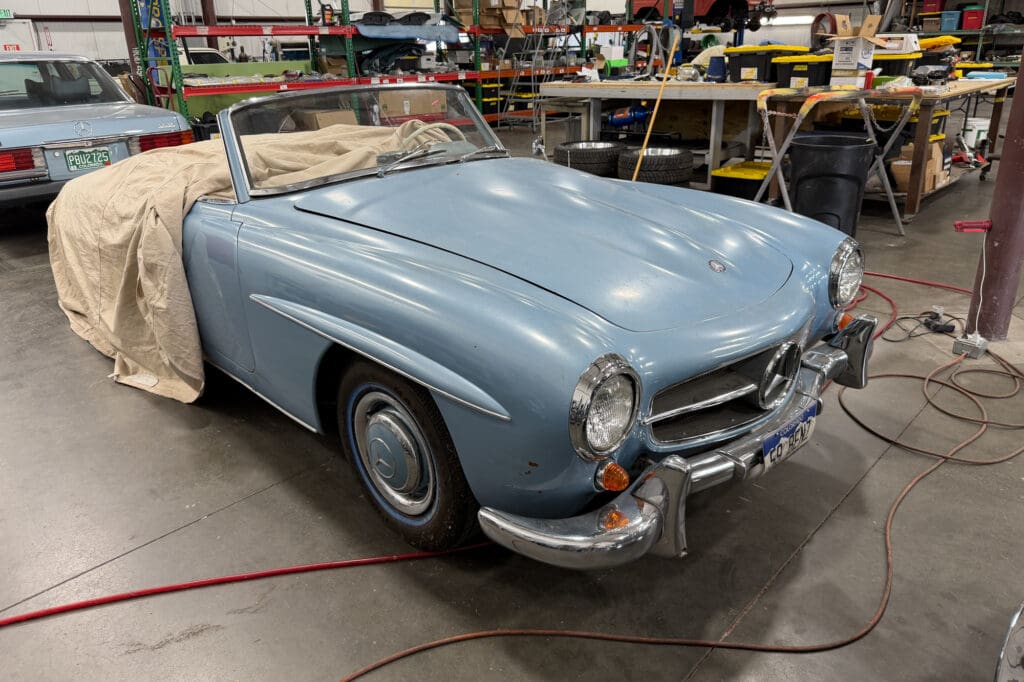 1959 Mercedes-Benz 190SL Light Blue